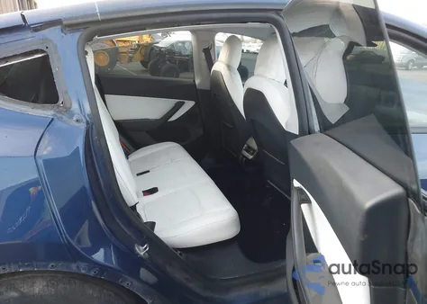 2020 Tesla Model Y Long Range Dual Motor All-Wheel Drive from USA, damaged, VIN 5YJYGDEE1LF056142